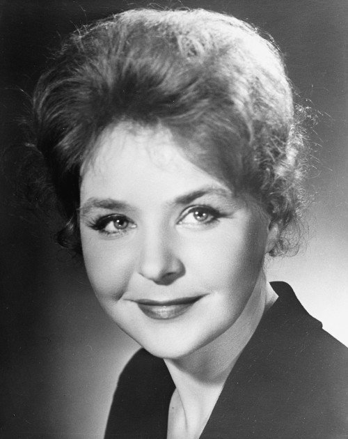 Нина Ургант