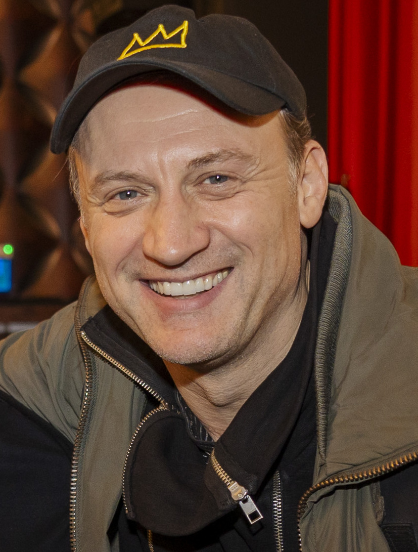 Анатолий Белый