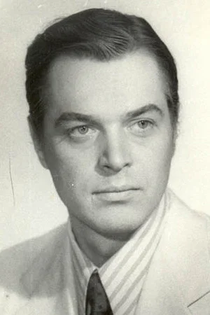 Александр Овчинников