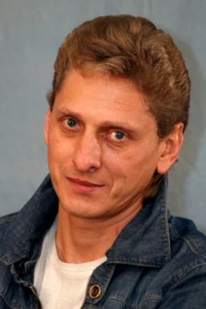 Александр Жуковин